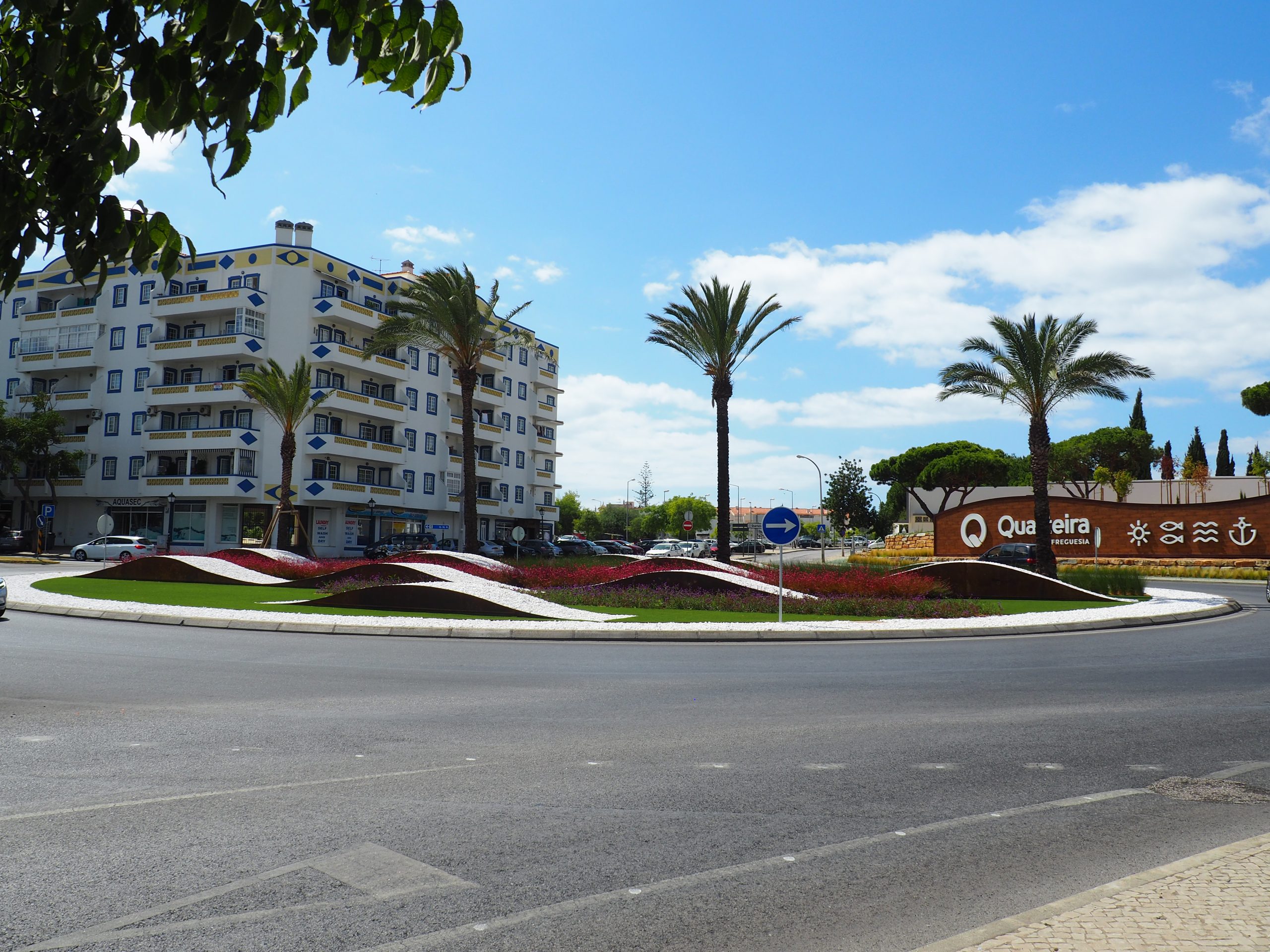 Quarteira entrance